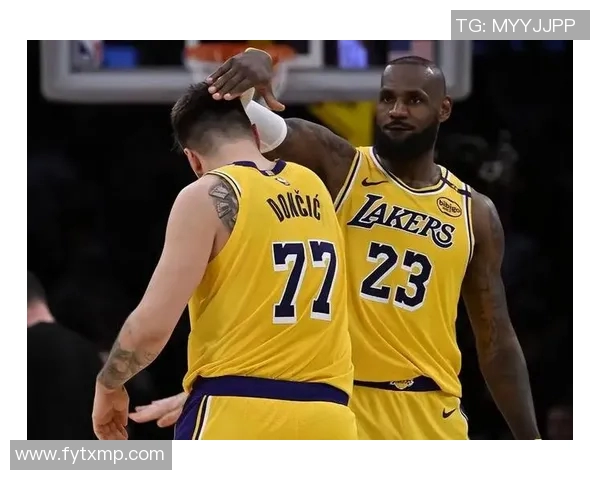 突发！詹姆斯宣布将离队，球迷不舍告别